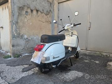 Vespa PX150