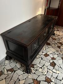 Antica cassapanca stile Fratino