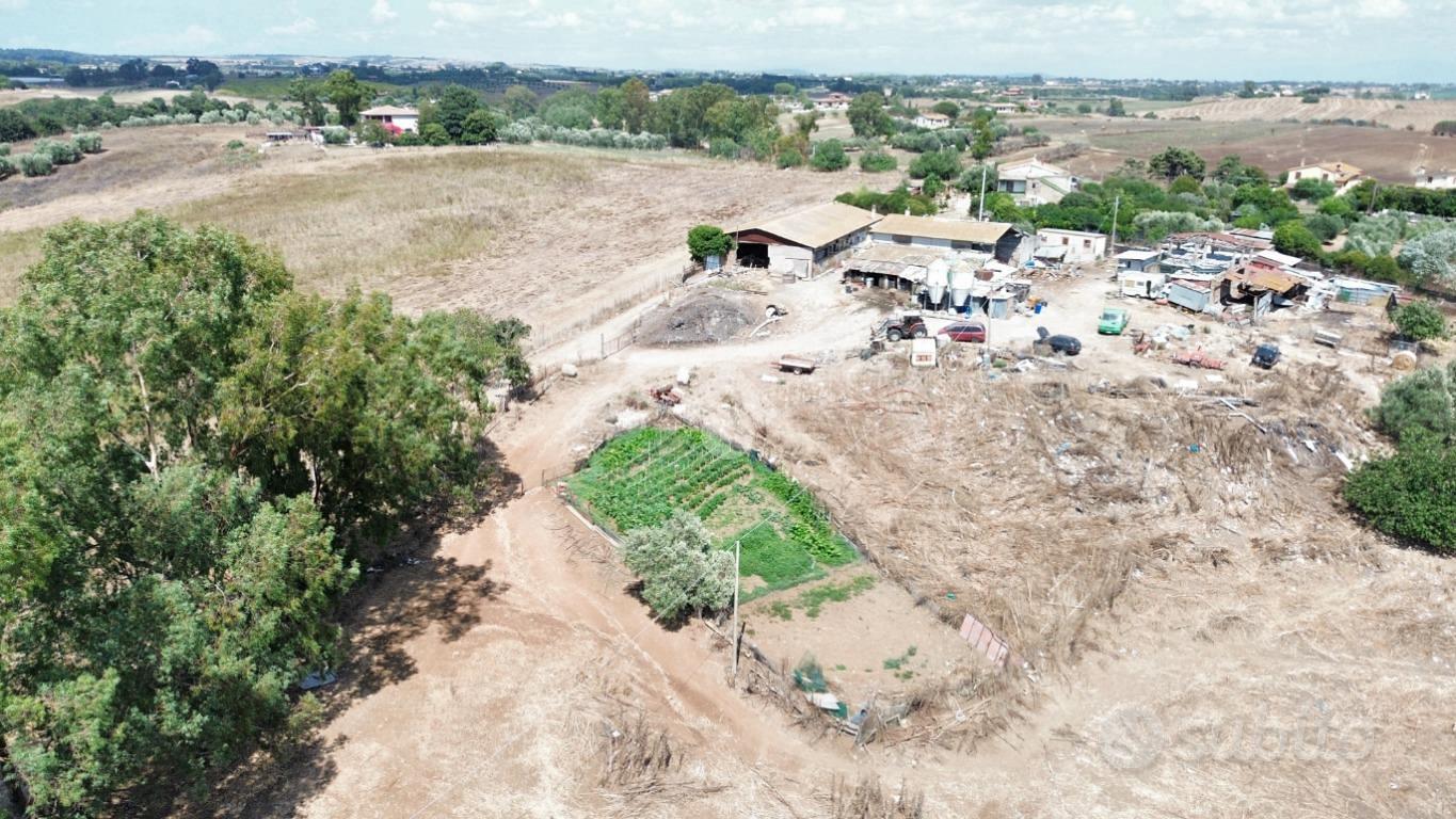 RUSTICO A CERVETERI - Vista 4