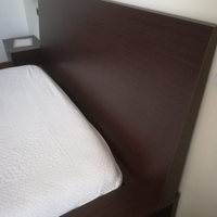 Letto wenge con contenitore e due comodini