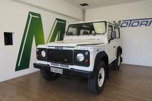 LAND ROVER Defender 90 2.5 Td5 6 POSTI