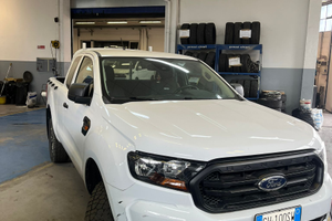 Ford ranger cilindrata 2000