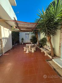 Quartu Ampio Immobile Semi Indipendente