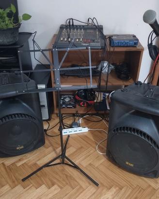 Impianto Audio Completo: Casse 250W Mixer Mic shur