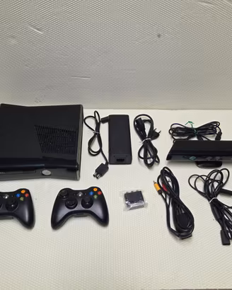 Xbox 360 Slim 250GB con Kinect 