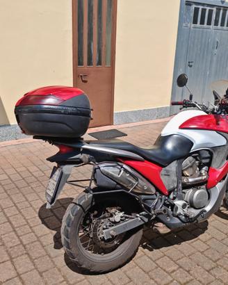Honda Transalp XL 700 V