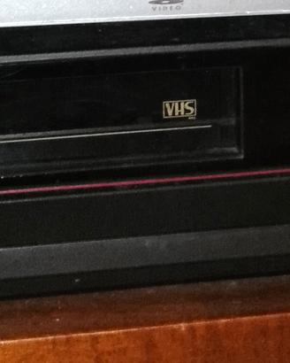 videoregistratore VHS sanyo 