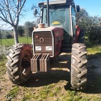 Trattore gommato Massey - Ferguson 3080