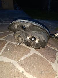 lancia Y 2009 fari paraurti 