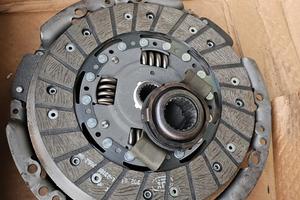 Frizione Renault Master MK1 T35D LUK