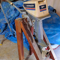 Gommone con motore, documenti , attrezzatura