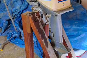 Gommone con motore, documenti , attrezzatura