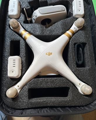 Dji Phantom 3 Professional combo 3 batterie