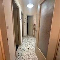 Via Bari - Trivani al piano intermedio