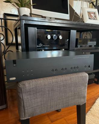 Convertitore D/A Arcam FMJ D33