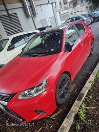 Lexus CT200H