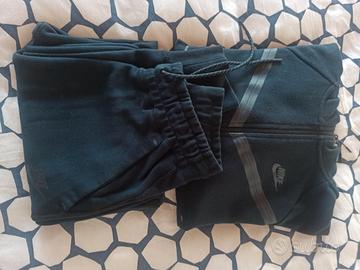 tuta nike tech donna