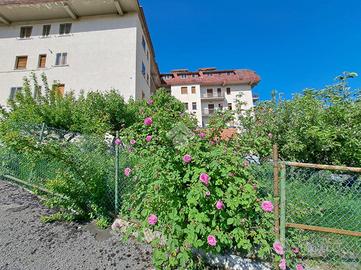 MONOLOCALE A RIVISONDOLI