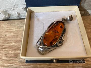 Ambra naturale del Mar Baltico