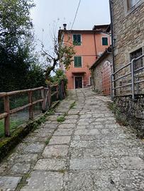 Casa indipendente a Piteglio