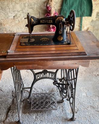 Macchina da cucire d’epoca