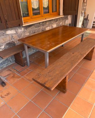 Tavolo con panche