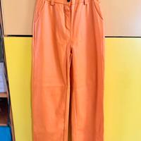Pantaloni in similpelle