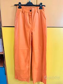 Pantaloni in similpelle