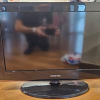 TV LCD SAMSUNG LE26B450C4W