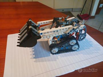 Costruzione Lego Technic 42032 'Ruspa cingolata'