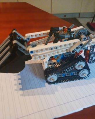 Costruzione Lego Technic 42032 'Ruspa cingolata'