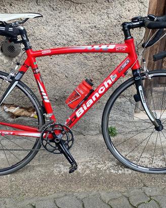 Bici da corsa leggera- Bianchi 928 Carbon-Shimano