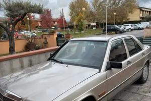 mercedes 190 del 1985 iscritta auto storica 
