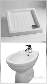 bidet e piatto doccia 70 x 70 cm