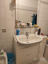 mobile bagno come da foto 