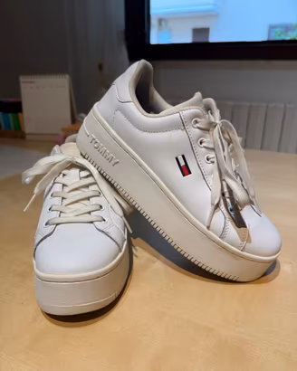 sneaker 