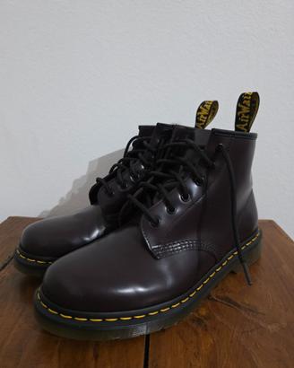 Stivaletti Dr. Martens 101 Bordeaux EU42 UK8 US9