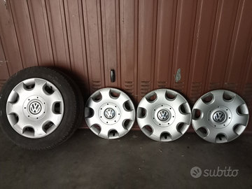 4 copricerchi w + gomma con cerchio