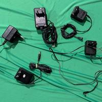 Alimentatore output 9v 5 pezzi