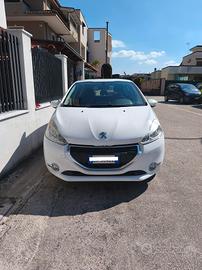 Peugeot 208 anno 2015
