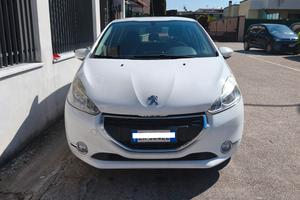Peugeot 208 anno 2015