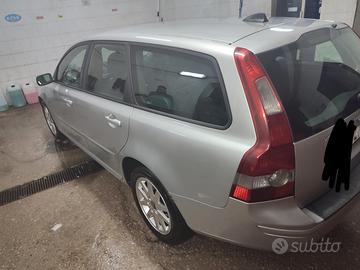 ricambi volvo v50 diesel 2000