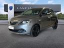 lancia-ypsilon-1-0-firefly-70cv-s-s-hybrid-silver