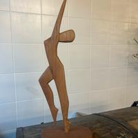 Statua in legno
