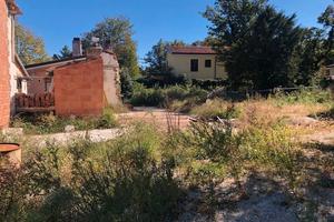 Opicina terreno edificabile