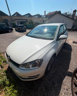 VW Golf 1.2