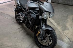 Triumph Street Triple 675 R