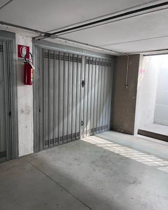 Garage autorimessa per auto/moto