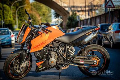 Ktm 990 Super Duke motard