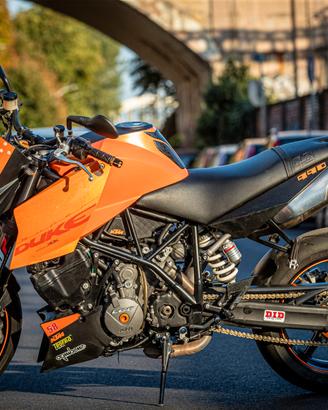 Ktm 990 Super Duke motard